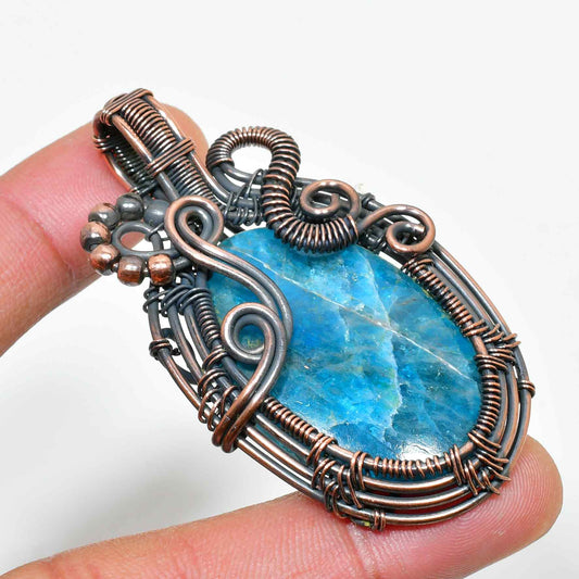 Tranquil Tide – Copper-Wrapped Blue Stone Pendant