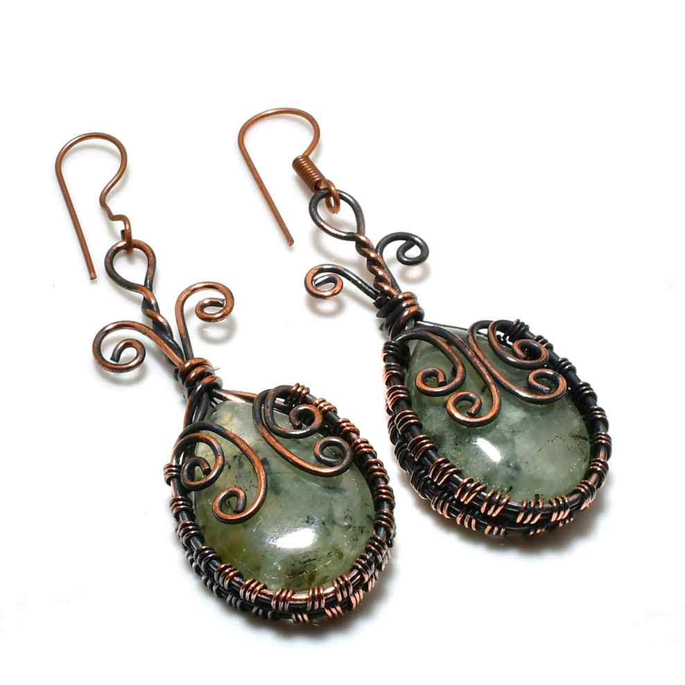 Arcane Glow – Labradorite Copper Earrings
