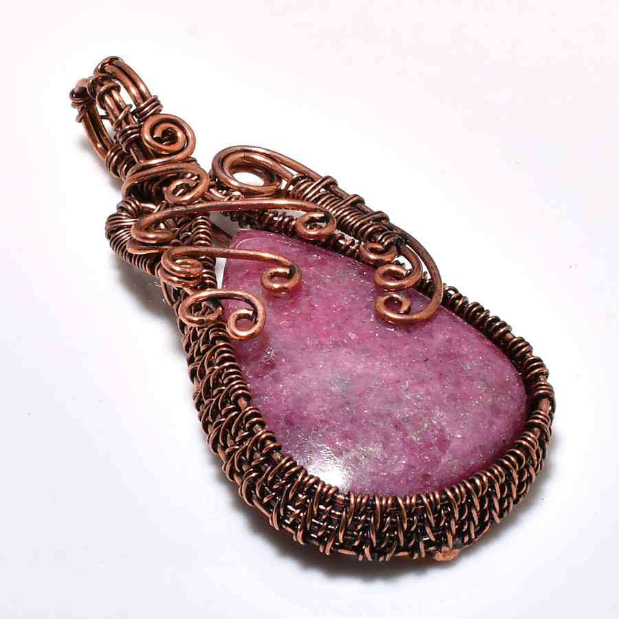 Celestial Whisper – Amethyst Copper Pendant