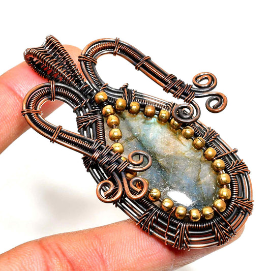 Radiant Labyrinth – Labradorite & Copper Pendant