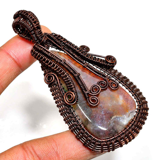 Solstice Aura – Copper Wrapped Crystal Pendant