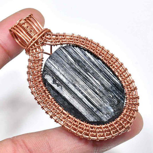 Midnight Guardian – Copper-Wrapped Black Tourmaline Pendant