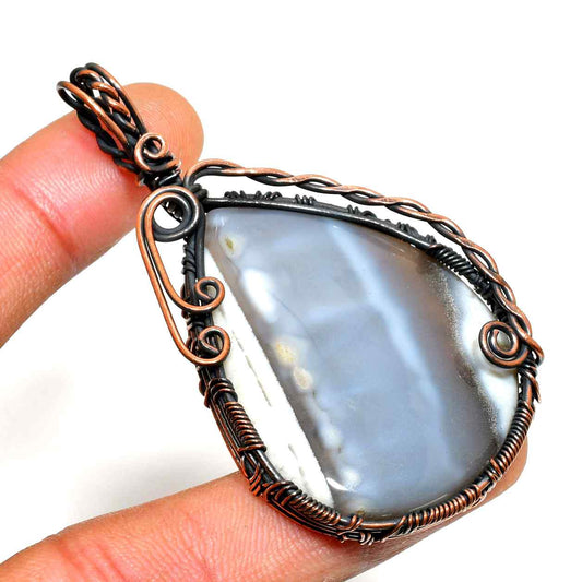 Gaia’s Embrace – Agate & Copper Pendant
