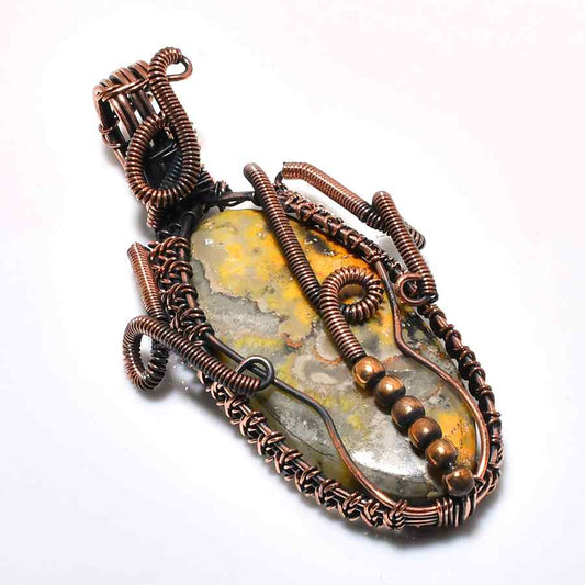 Nature’s Embrace – Agate Copper Pendant