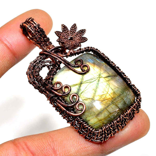 Nova’s Journey – Labradorite Copper Pendant