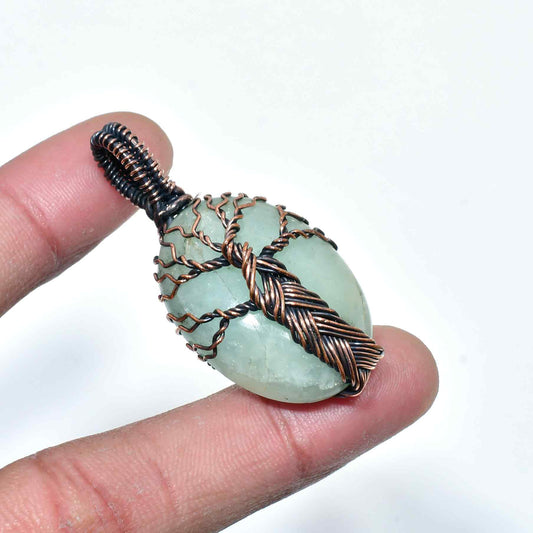 Verdant Harmony – Green Aventurine Copper Pendant
