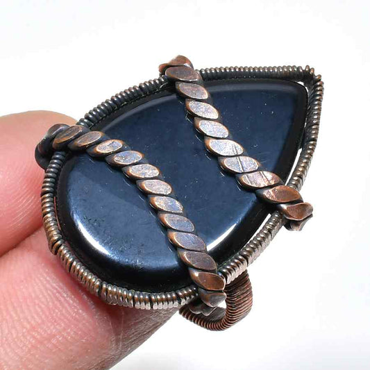 Obsidian Calm – Copper-Wrapped Black Stone Ring