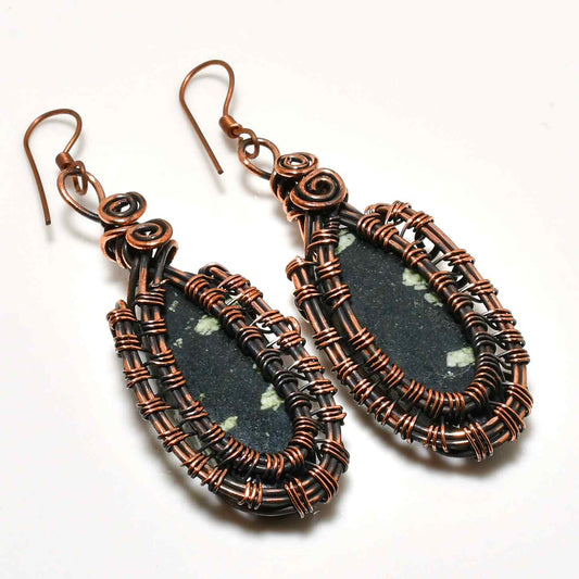 Forest’s Whisper – Copper-Wrapped Agate Earrings