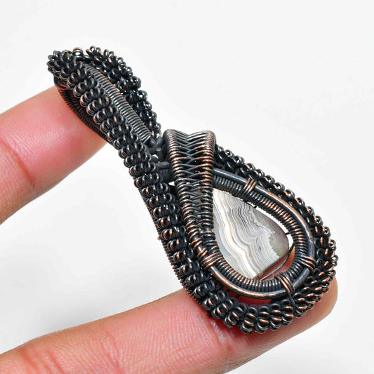 Mystic Veil – Agate Copper Pendant