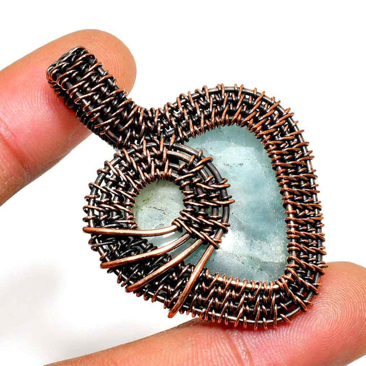 Ocean’s Embrace – Dark Copper Aquamarine Pendant