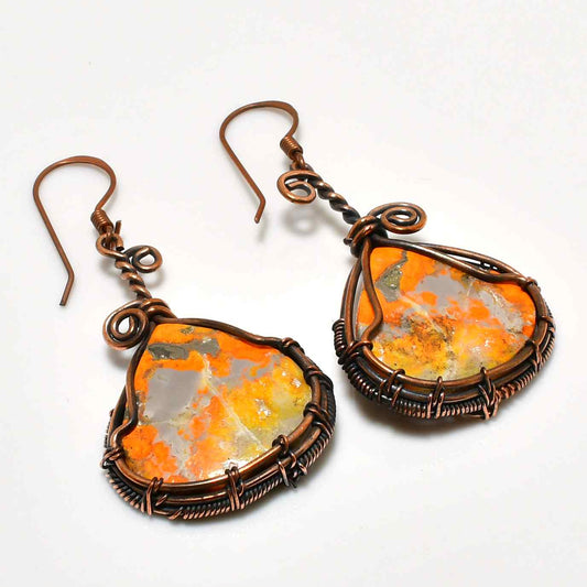 Solara’s Radiance – Copper Sunstone Earrings