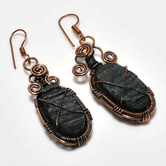 Obsidian Embrace – Oxidized Copper Wire Earrings