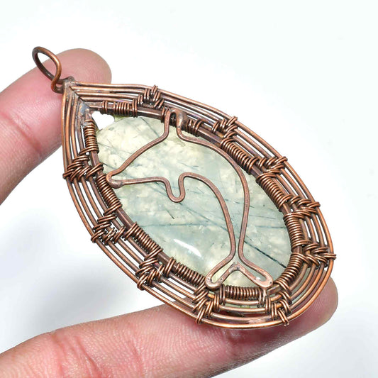 Dolphin’s Embrace – Labradorite Copper Pendant