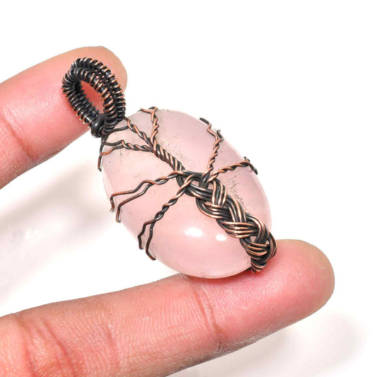 Serenity’s Embrace – Rose Quartz Copper Pendant