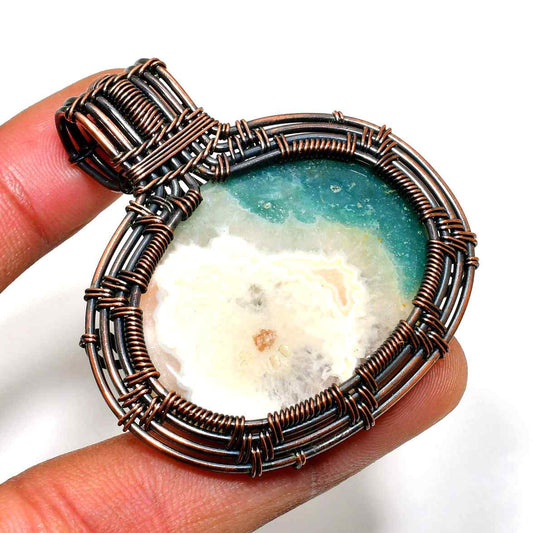 Gaia’s Embrace – Copper-Wrapped Agate Pendant