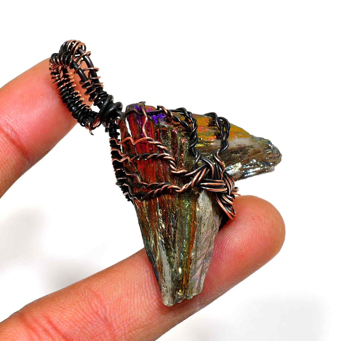 Celestial Shard – Cosmic Quartz & Copper Pendant