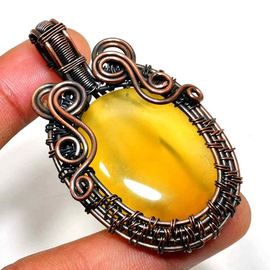 Aurora’s Radiance – Citrine & Copper Pendant