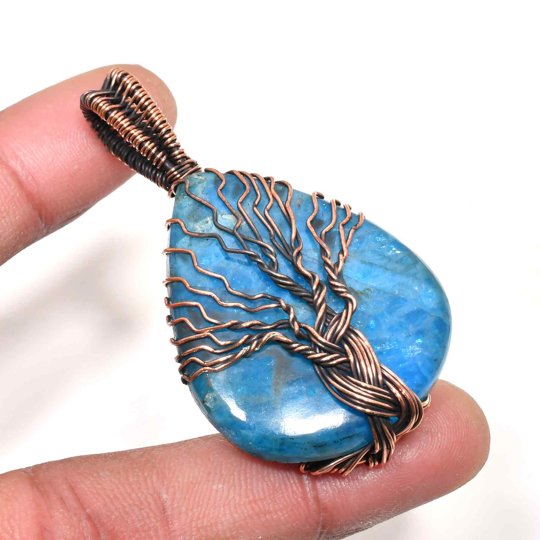 Serene Currents – Blue Apatite Copper Pendant