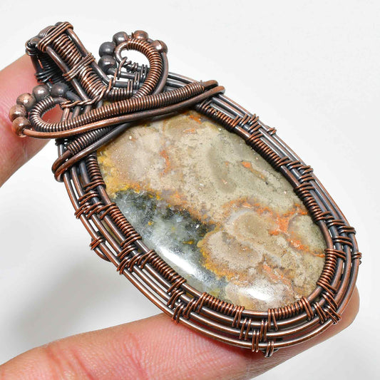 Ember’s Essence – Agate & Oxidized Copper Pendant