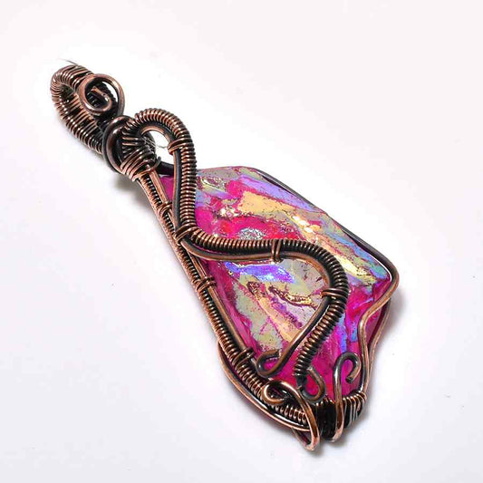 Aurora’s Embrace – Iridescent Crystal Copper Pendant