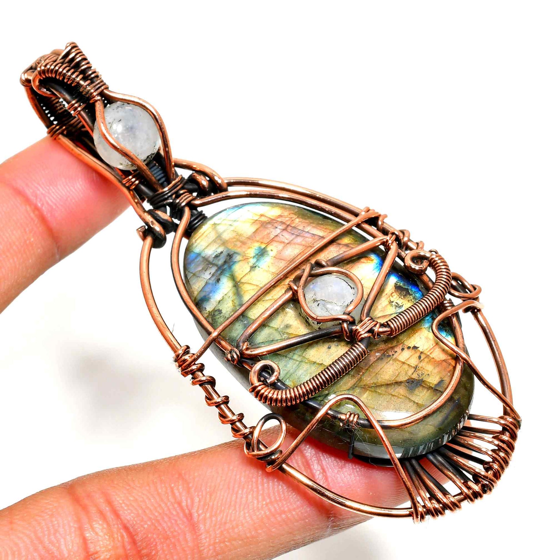 Celestial Veil – Copper Labradorite Pendant