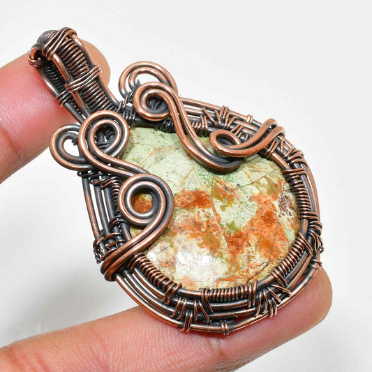 Earth Embrace – Jasper Bronze Pendant