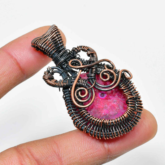 Ember’s Embrace – Druzy Agate Copper Pendant