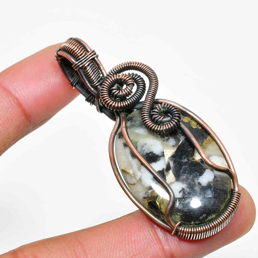Gaia’s Embrace – Copper Wire Gemstone Pendant