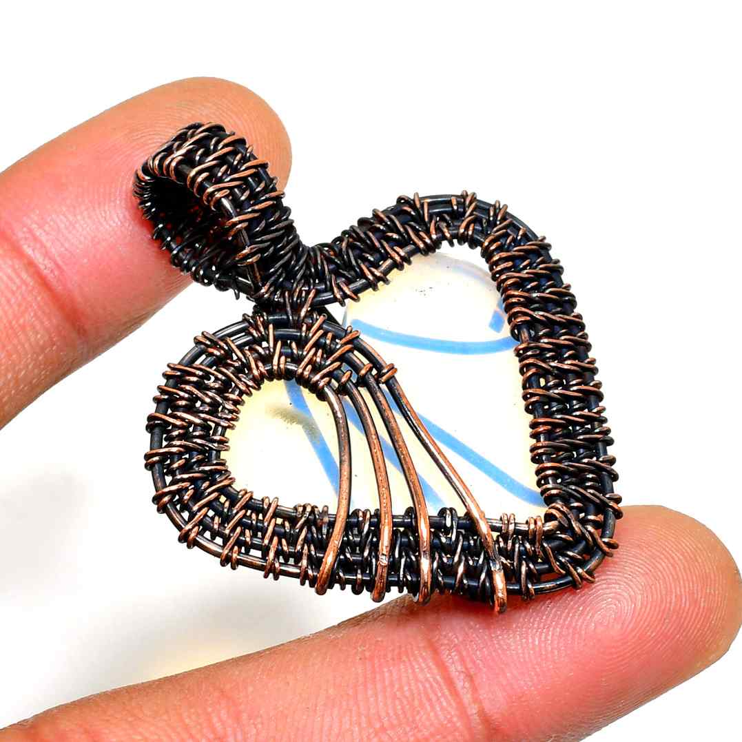 Luna’s Heart – Oxidized Copper Amethyst Pendant