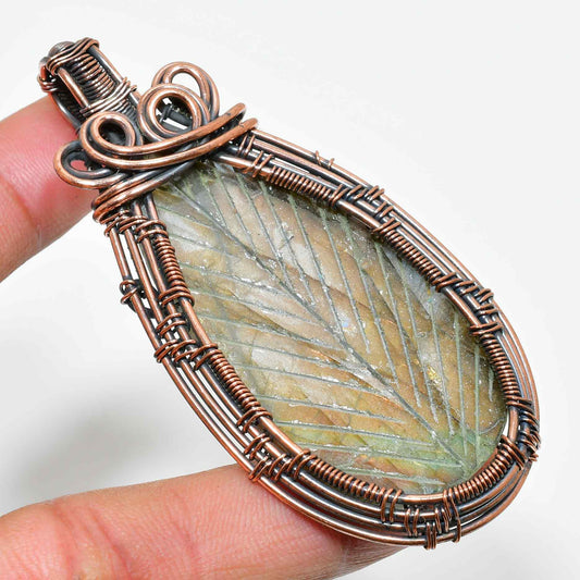 Gaia’s Embrace – Leaf Stone Copper Pendant