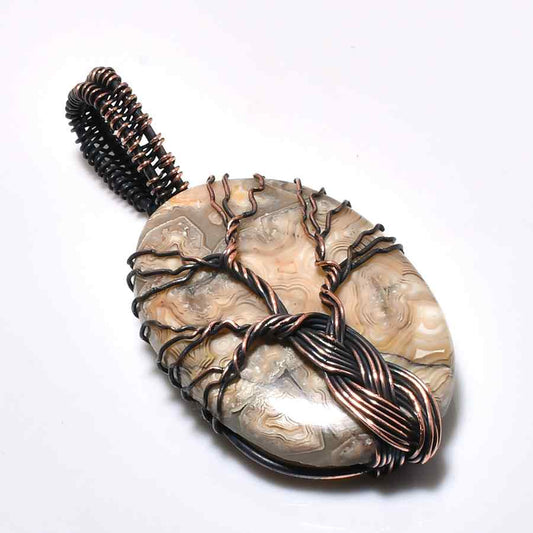 Gaia’s Embrace – Agate Copper Pendant