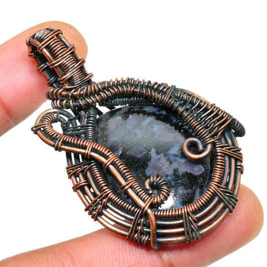 Ebon Aegis – Handcrafted Obsidian Copper Pendant