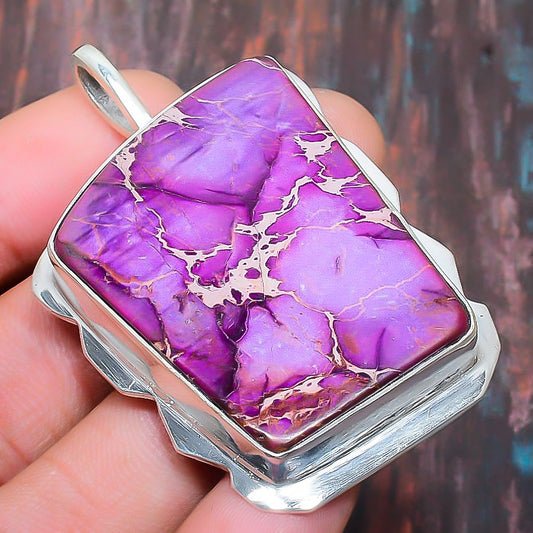 Aura’s Whisper – Silver Amethyst Pendant