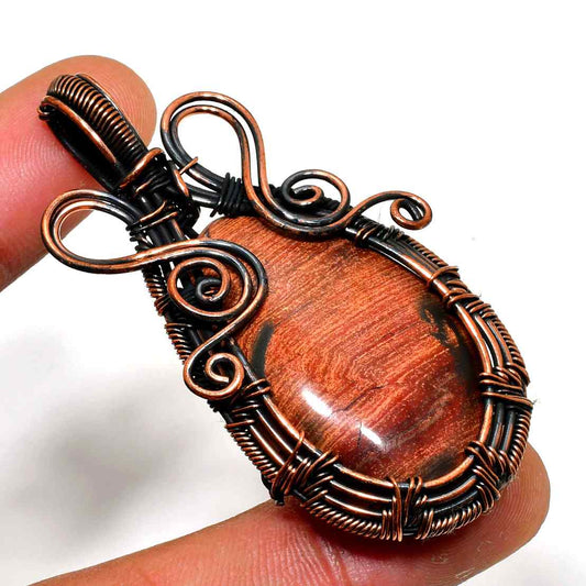 Ember’s Embrace – Red Jasper Copper Pendant