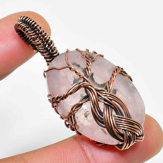 Harmony’s Embrace – Rose Quartz Copper Pendant
