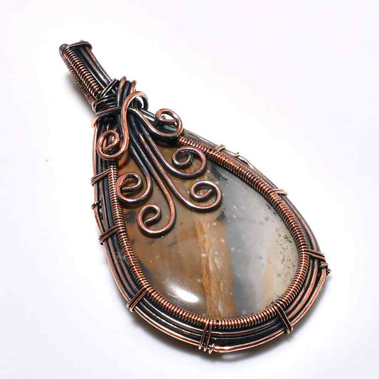 Gaia’s Embrace – Agate & Copper Pendant