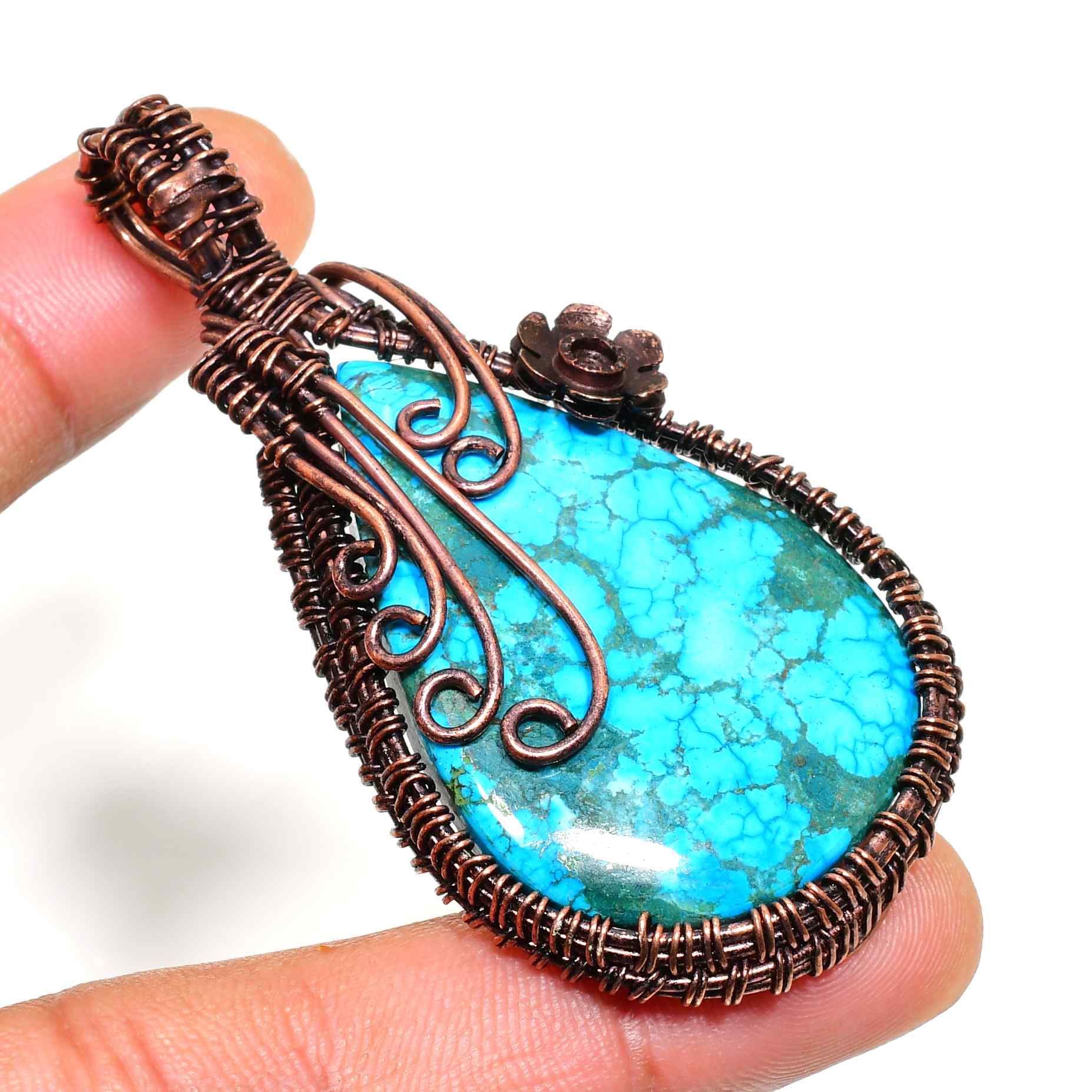 Serenity’s Embrace – Turquoise Copper Pendant