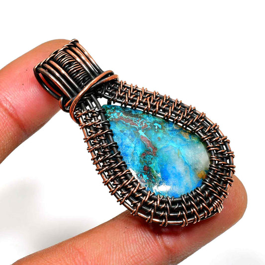 Azure’s Embrace – Copper-Wrapped Turquoise Pendant