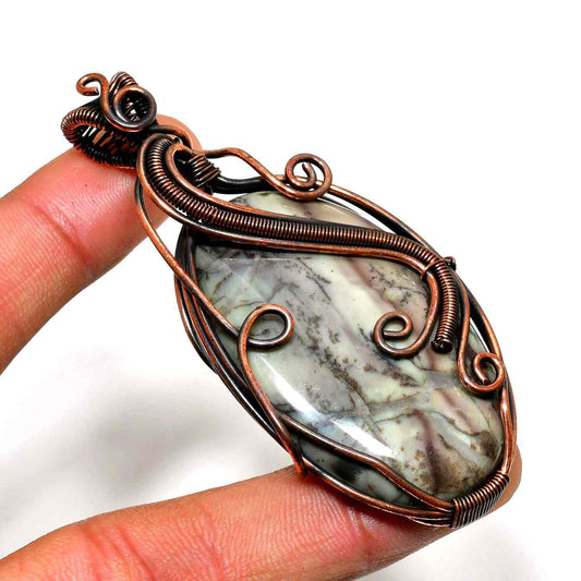Mystic Embrace – Copper-Wrapped Stone Pendant
