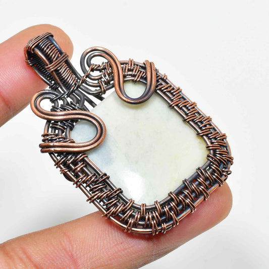 Harmony’s Embrace – Jade & Oxidized Copper Pendant