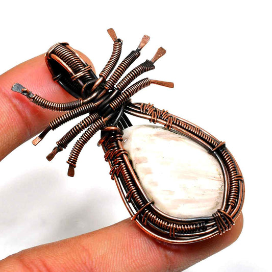 Gaia’s Embrace – Copper-Wrapped Crystal Pendant