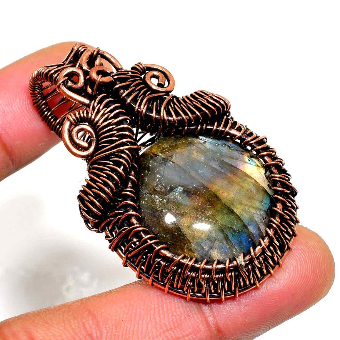 Enchanted Aurora – Labradorite Copper Pendant