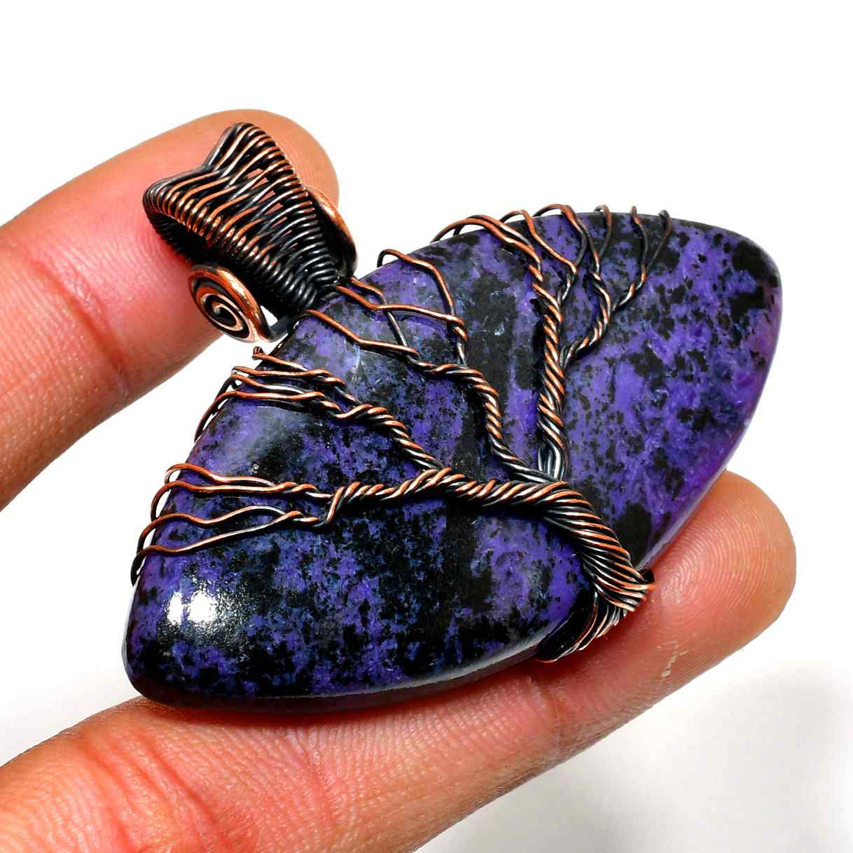 Selene’s Harmony – Amethyst Copper Pendant