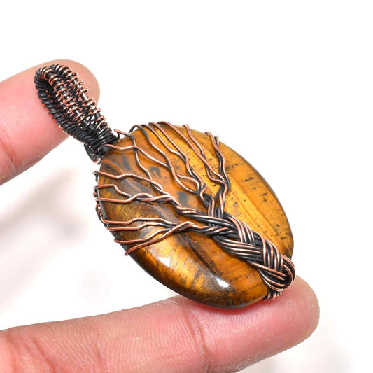 Valora’s Guardian – Tiger Eye Copper Pendant