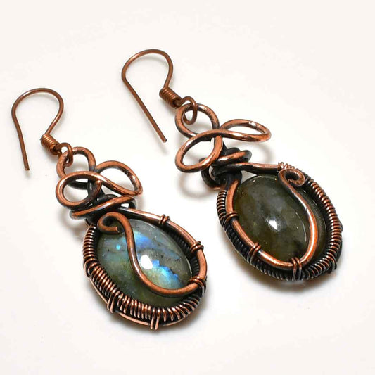 Aurora’s Glow – Labradorite Copper Earrings