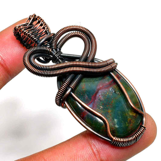 Verdant Embrace – Jasper & Copper Wire Pendant