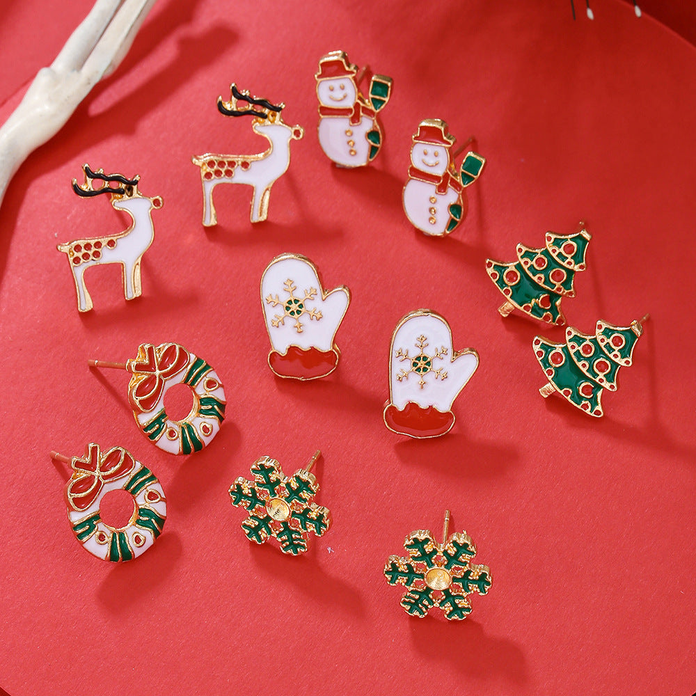 Winter Charm Stud Set