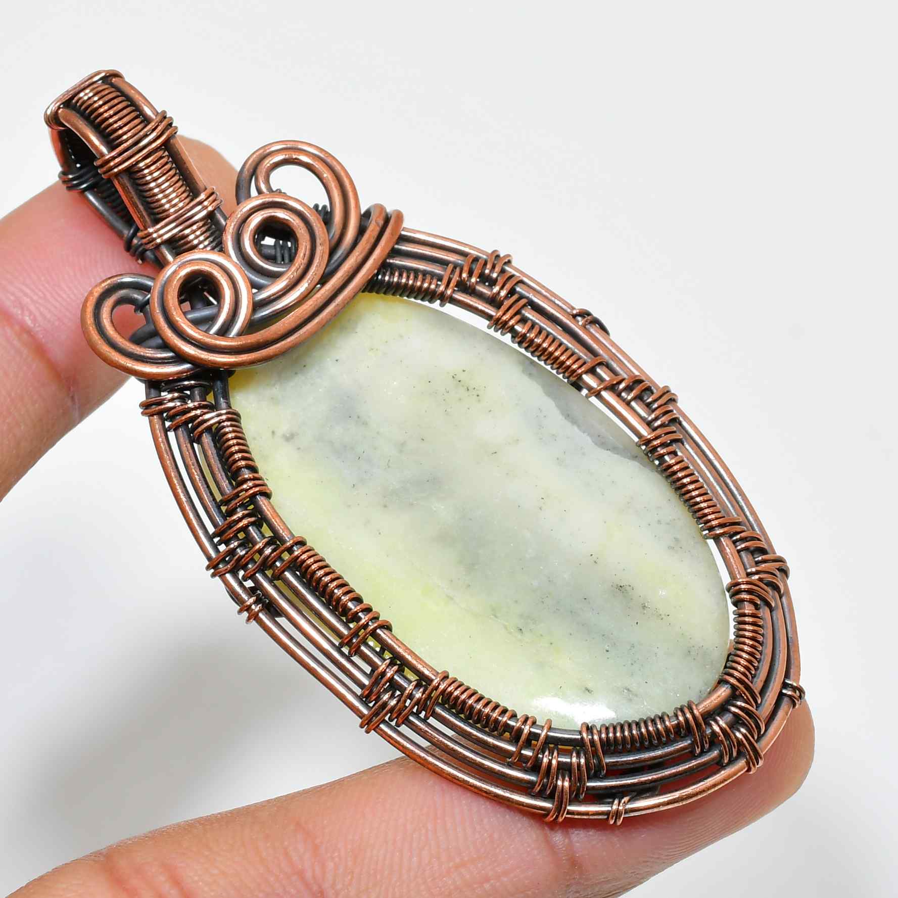 Serenity’s Embrace – Green Jade Copper Wire Pendant