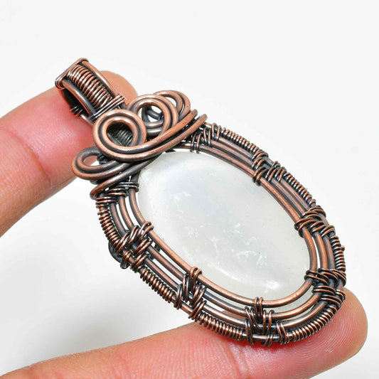 Celestial Embrace – Moonstone & Copper Pendant