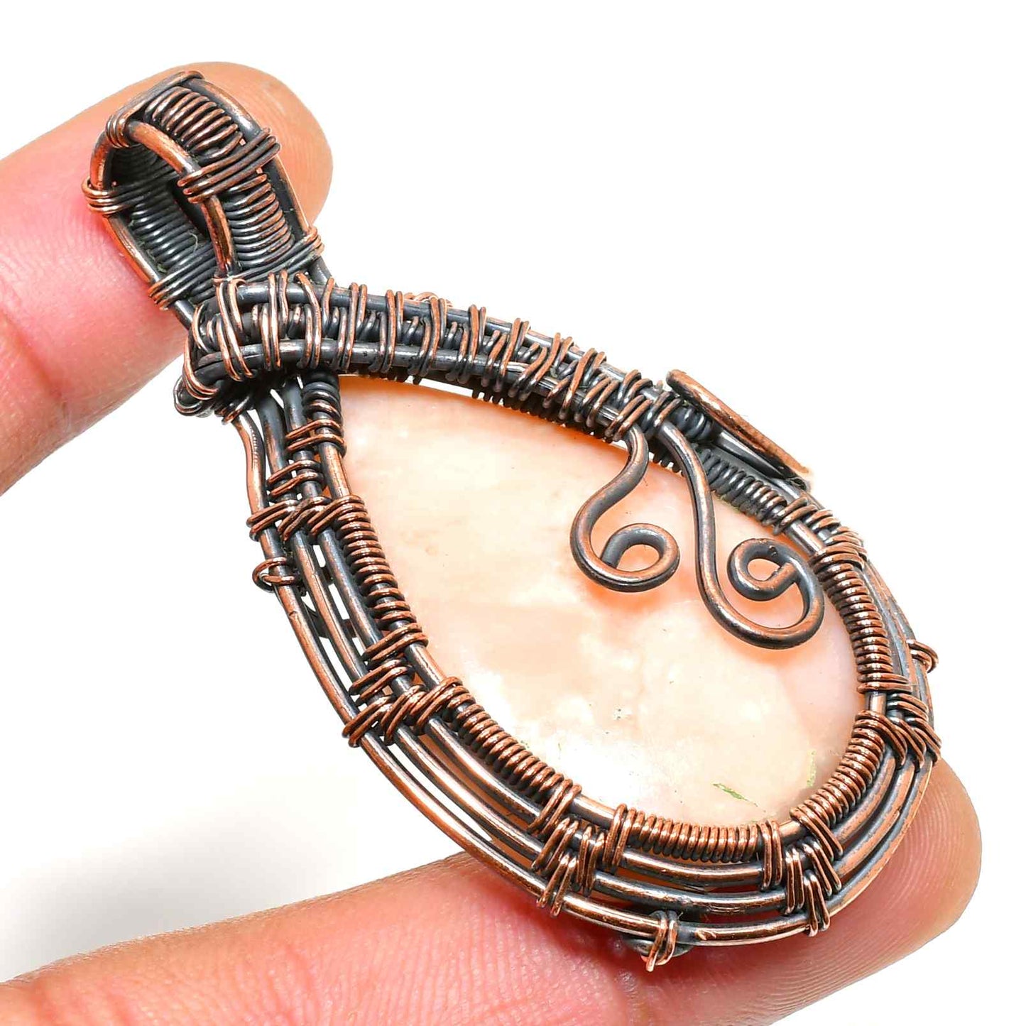 Serenity’s Embrace – Rose Quartz Silver Pendant
